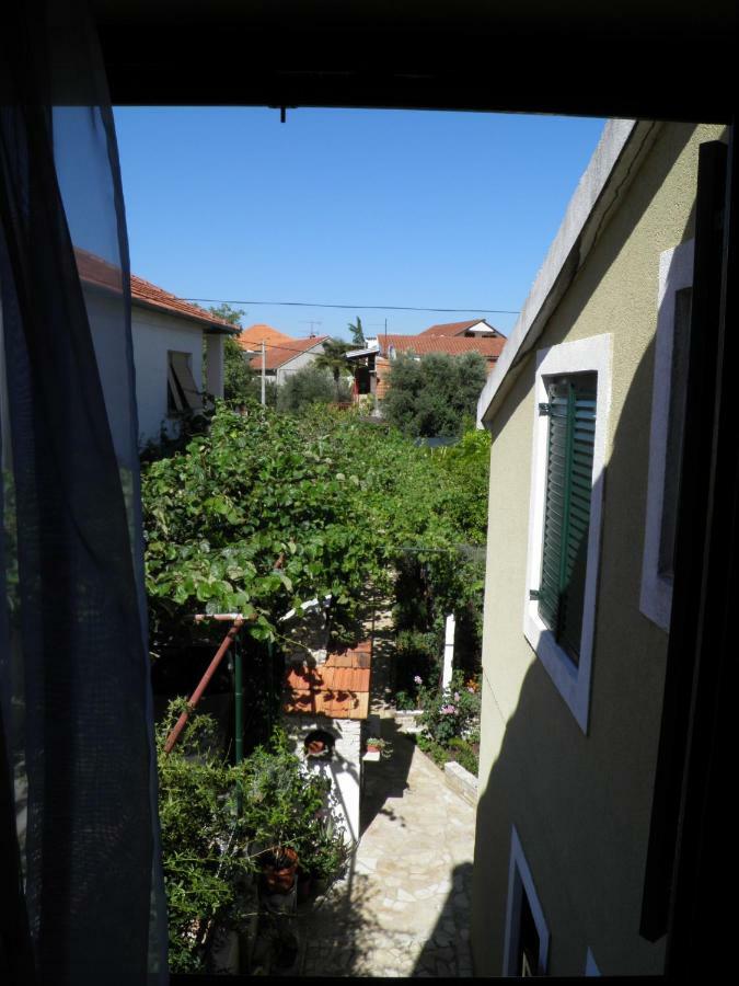 Apartman Mia Biograd Біоград-на-Мору Екстер'єр фото