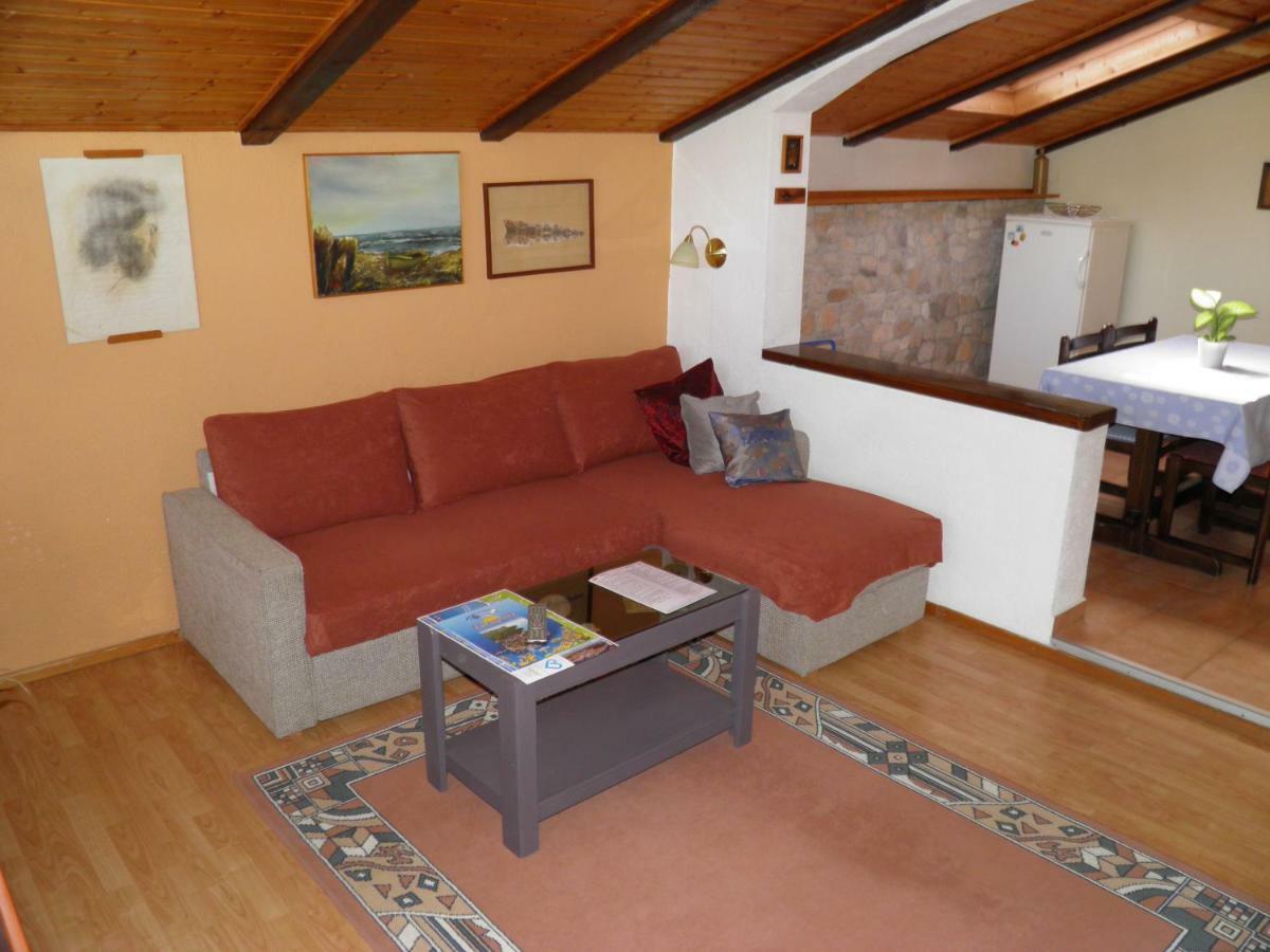 Apartman Mia Biograd Біоград-на-Мору Екстер'єр фото
